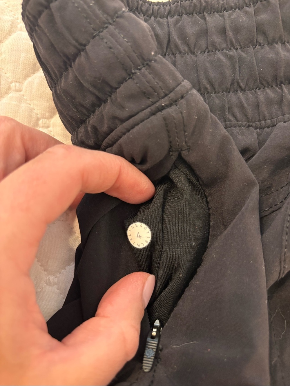 Lululemon Choose A Side 3" reversible shorts - Picture 2 of 5
